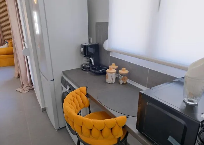 Apartament Ag Living Two *